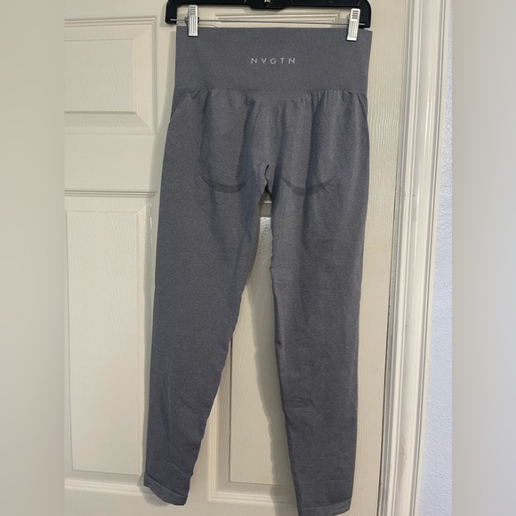 NWOT NVGTN Gray Contour Seamless Leggings - Picture 7 of 8
